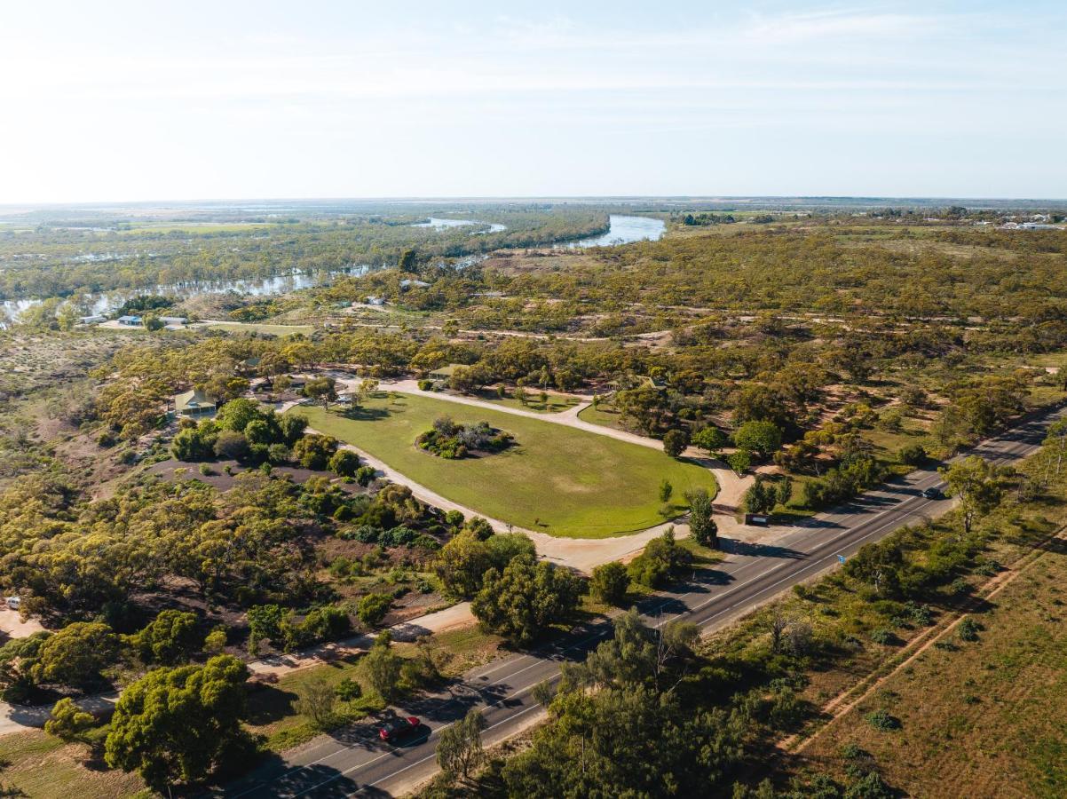 Riverbush Apartment